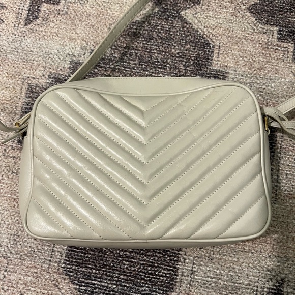 Saint Laurent Lou Camera Bag - Picture 4 of 11